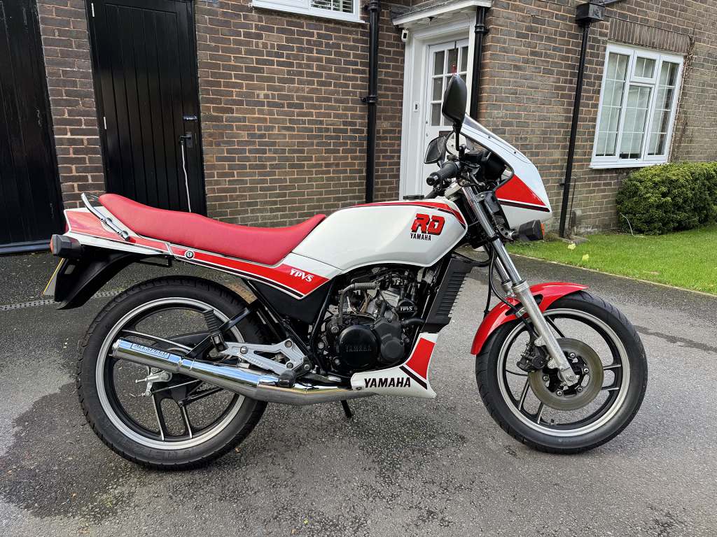 RD125LC – Small Can – Chrome (With Belly Pan)